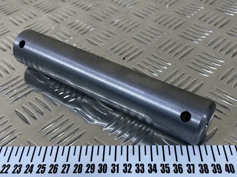 Палец Amazone 121070167